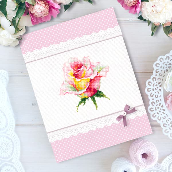 Broderikit Magic Needle "Blommande ros" 11x11 cm