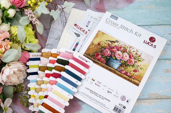 Broderikit Luca-S B7055 - "Luksuriøs blomsterbuket" 60x35 cm