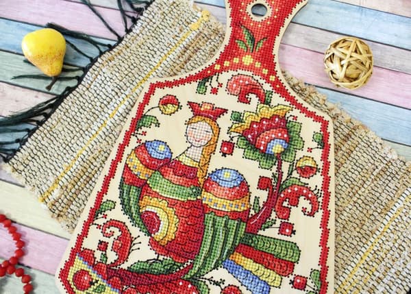 Broderikit med korssting på træ MP Studia "Lykfuglen" 19x29 cm