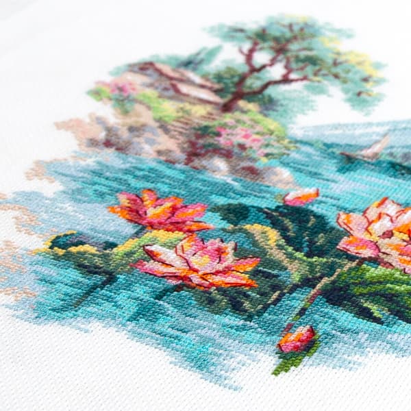 Broderisett Magic Needle "Blomstrende lotus" 22x26 cm