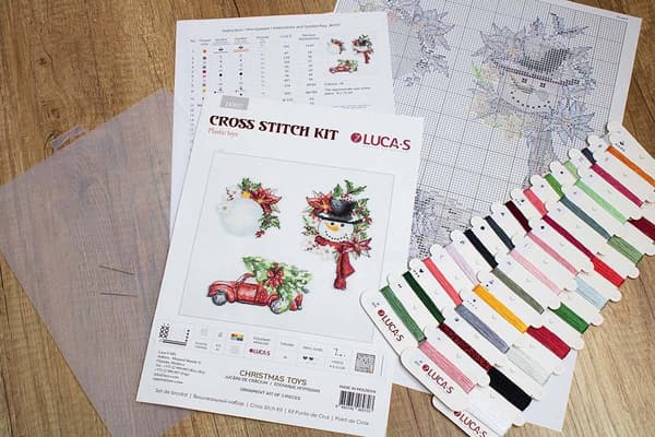 Broderikit Luca-S JK037 - "Julelegetøj. Julelegetøj" 9x15 cm