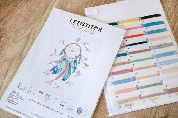 Broderisett LetiStitch LETI945 - "Realiser drømmene dine" 20x27 cm
