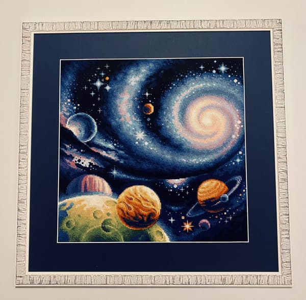 Broderikit Riolis "Andra världar" 40x40 cm