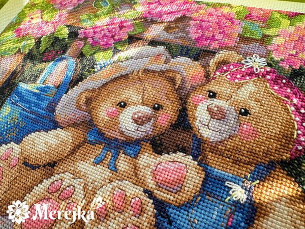 Broderikit Merejka K-265 - "Trädgårdsvänner" 35x22 cm