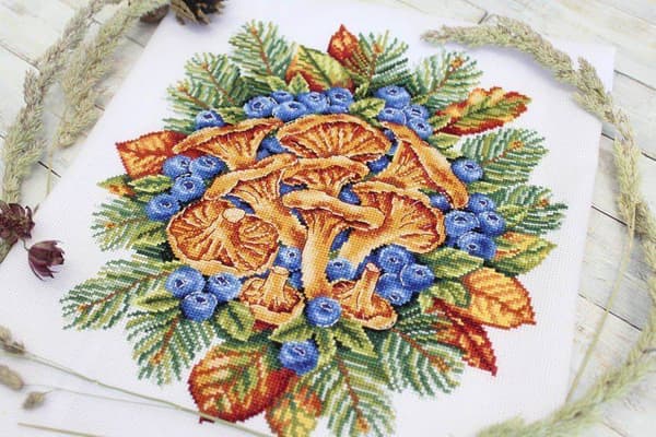 Broderisett MP Studia "Skogens skatter" 27x24 cm