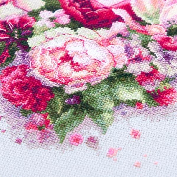 Broderikit Magic Needle "Blomstrende hjerte" 27x28 cm