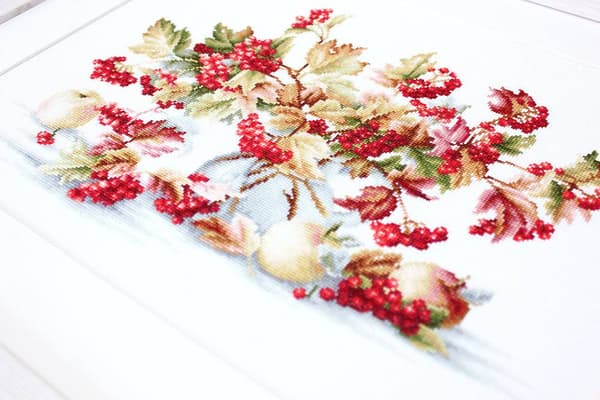 Broderikit Luca-S B2272 - "Kvalkved" 33x23,5 cm