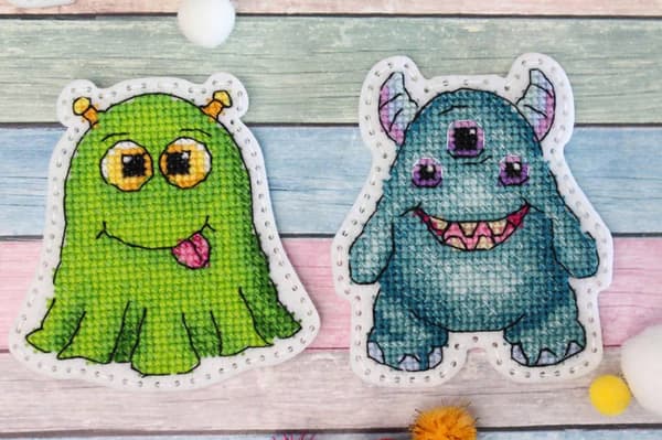 Broderikit MP Studia "Små monster. Märken. Magneter" 7x8 cm