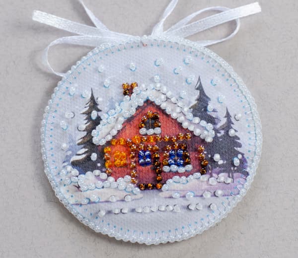 Perlebroderi Abris Art "Vintertroldmand" 13.2x6.6 cm
