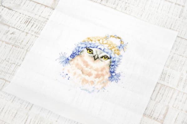 Broderisett Luca-S B2306 - "Ugglan" 19x18,5 cm