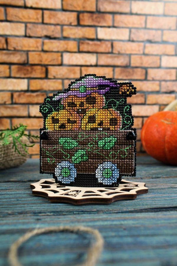 Broderikit Plastik Canvas MP Studia "Pumpavogn" 9x8cm