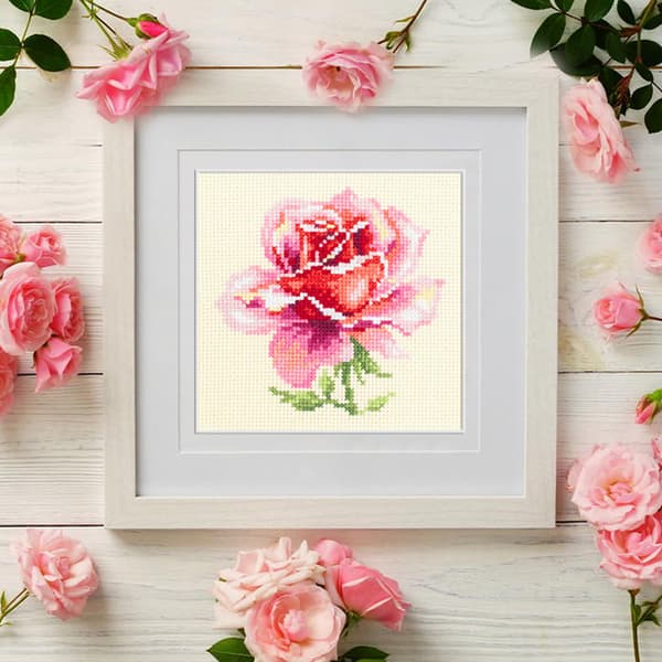 Broderikit Magic Needle "Rosa ros" 11x11 cm