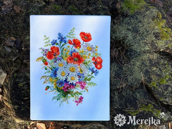 Broderikit Merejka K-222B - "Ängsblommor" 30x26 cm
