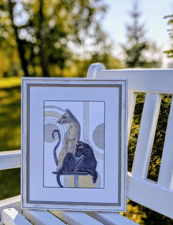 Broderisett Aine "Mystiske katter" 21x30 cm
