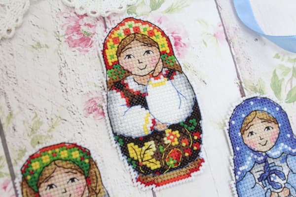 Broderikit Plastik Canvas MP Studia "Dukker" 5x9 cm