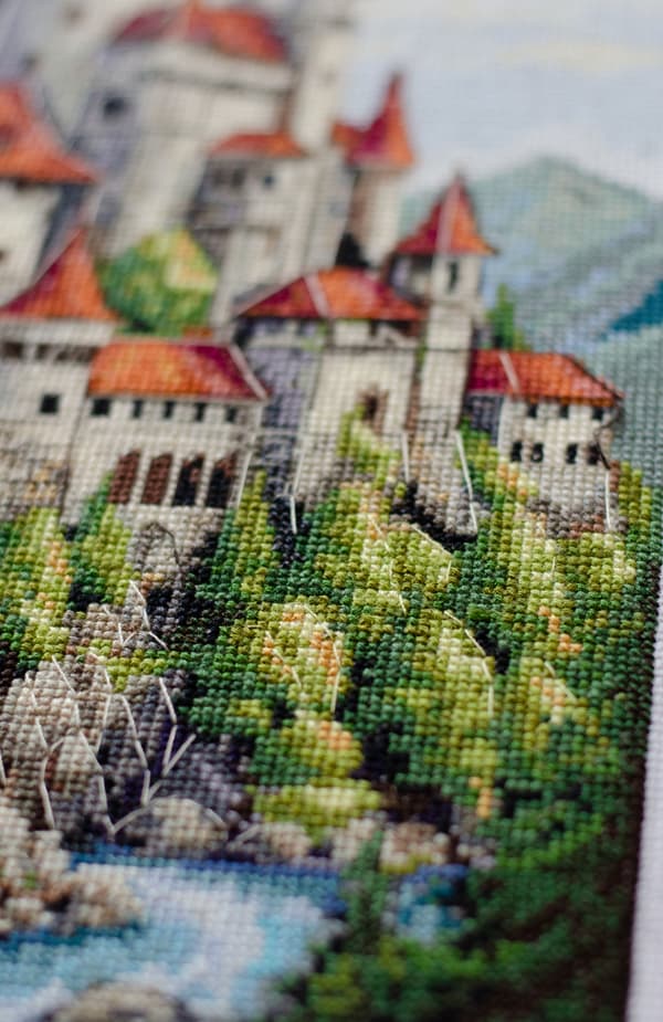 Broderikit Abris Art "Bland moln" 23x40cm