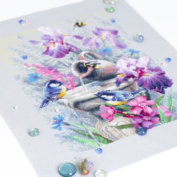 Broderikit Magic Needle "Havefontæne" 28x37 cm