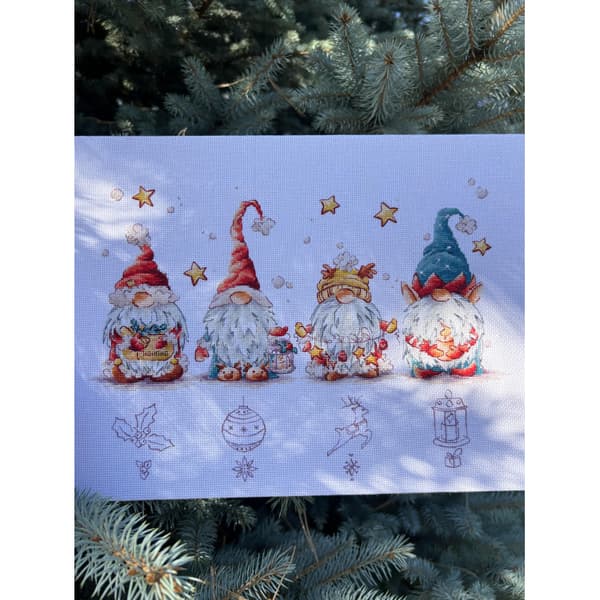 Broderikit Andriana "Julealfer" 36,5x21,5 cm