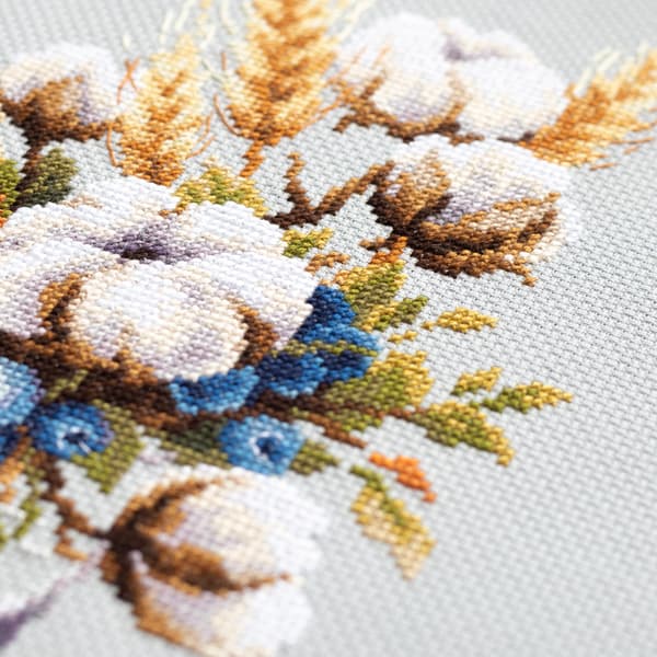 Broderikit Magic Needle "Blommande bomull och blåbär" 18x23 cm
