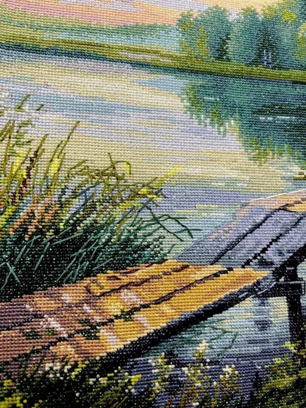 Broderikit Oven "Bekymringsfri barndom" 32x40 cm