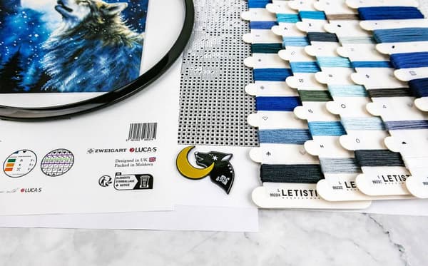 Broderikit LetiStitch L9923 - "Midnatssnefald"