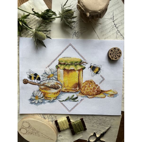 Broderikit Andriana "Honning" 27x20 cm