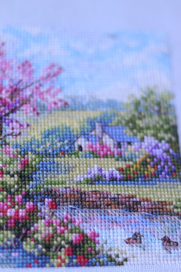 Broderikit Merejka K-268A - "Forår" 11.5x11.5 cm