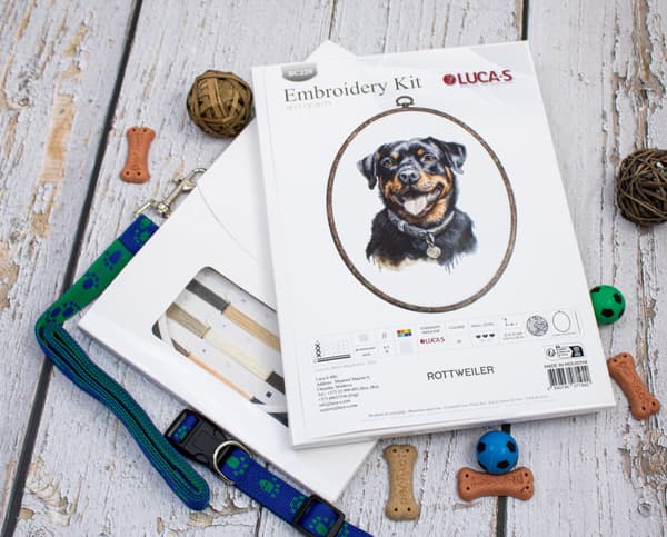 Broderisett med sybåge Luca-S "Rottweiler" 13x17 cm