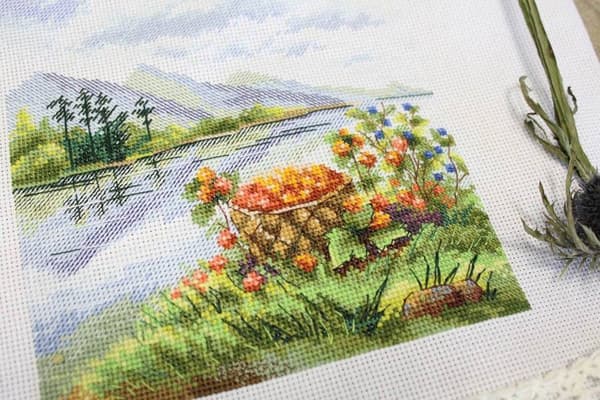 Broderisett MP Studia "Nordlige gaver" 16x20 cm