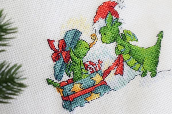 Broderikit MP Studia "Julklapp" 13x9 cm