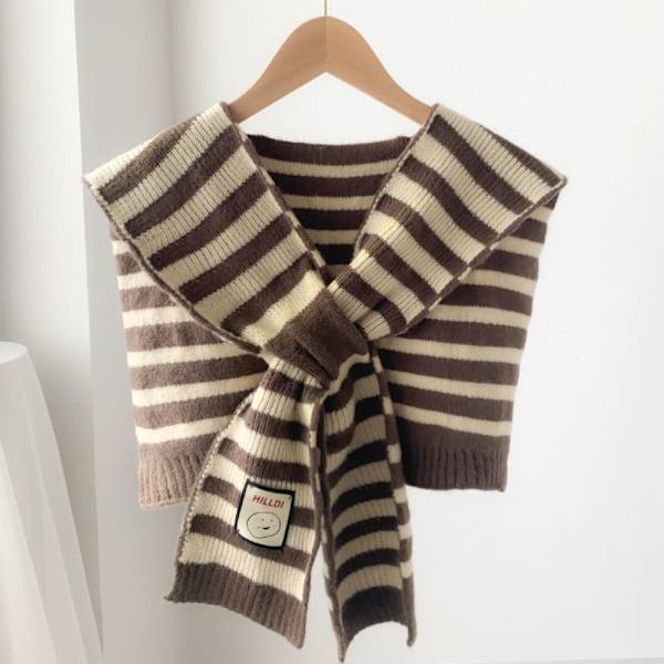 Stickad Sjal Fake Collar KAFFE coffee