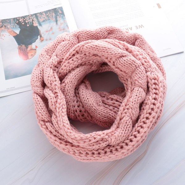 Stickad Scarf Tjock Sjal Circle Cable BLÅ