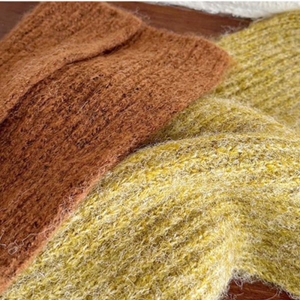 Färg Kontrast Scarf Stickade Scarves KAFFE coffee