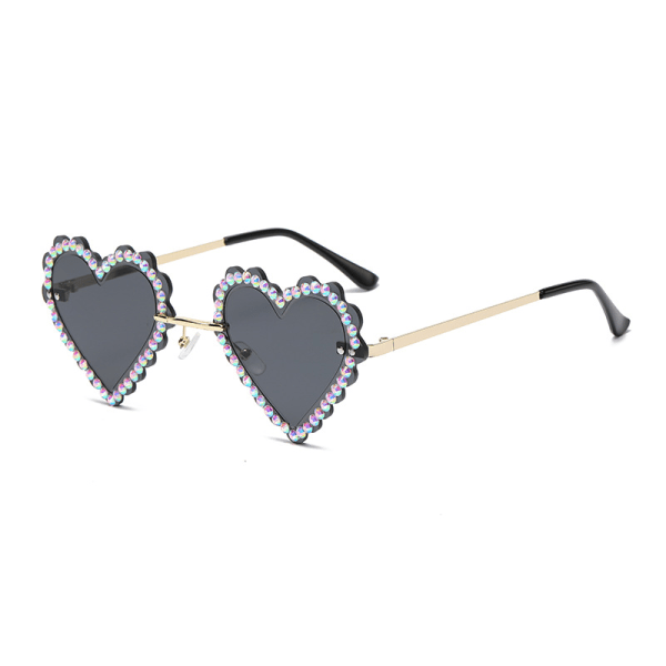 Hjärta diamant-besatta solglasögon Personlighet Hjärtformad spets Diamantformade solglasögon Fashion point Diamantformade handgjorda glasögon Transparent powder