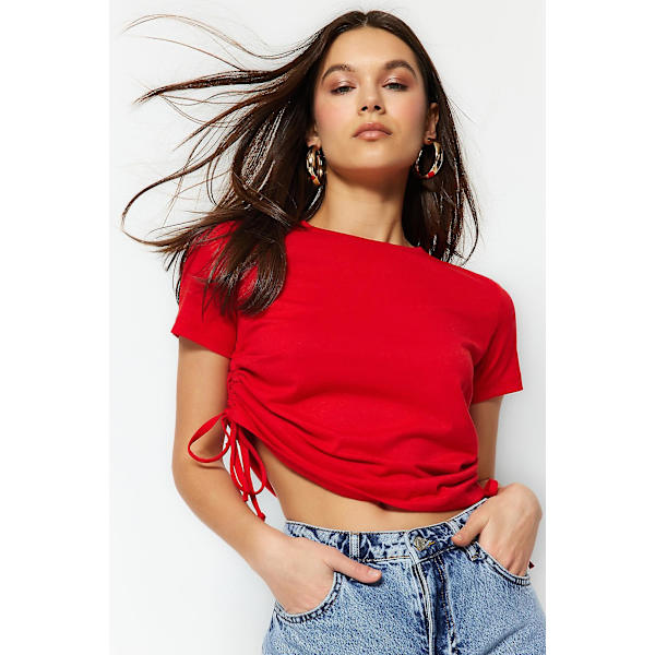 Trendyol T-shirt Enkel rundringning Standardärm Basic Red XS