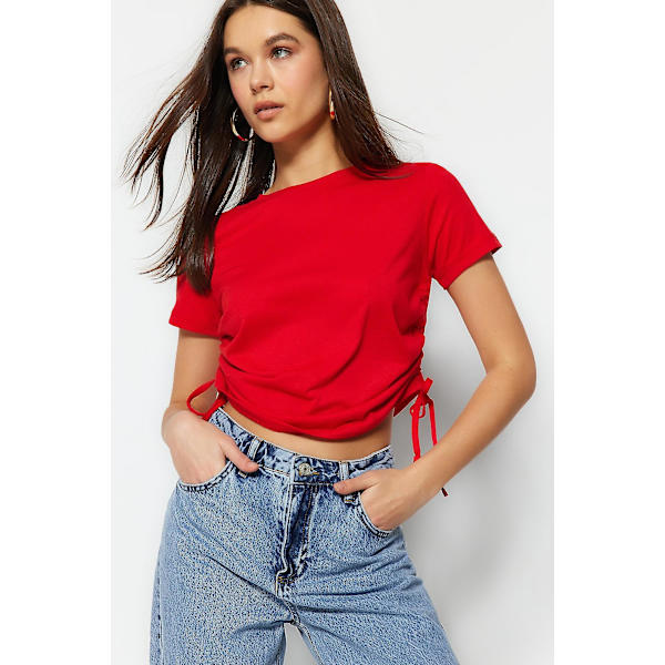 Trendyol T-shirt Enkel rundringning Standardärm Basic Red XS