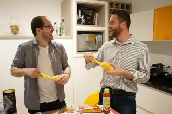 Hotdogbollebor Perfekt til Grill og BBQ, Ideel Størrelse til Pølser og Andre Pølser