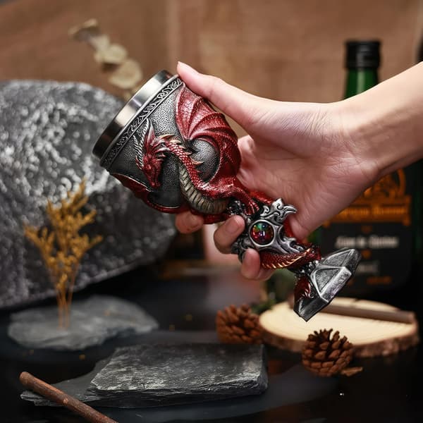 Dragebeger i rustfritt stål Dungeons and Dragon-gave til menn, 2 dl kalkvinbeger Kors Middelaldersk drikkekopp Gotisk D&D-beger Halloween A