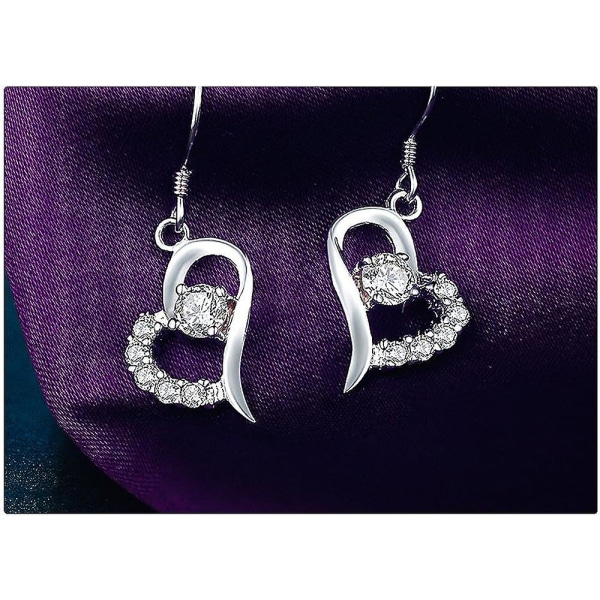 Kvinnor Stud örhängen Vit 925sterling silver med Cubic Zirconia Cz facetterade hjärta örhängen