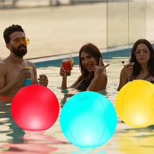 Flydende Pool Lysbolde - 30 cm LED Strandbold - 4 Styk Vandtæt med 8 Lystilstande - Natlys til Pool & Strand - til Børn & Voksne