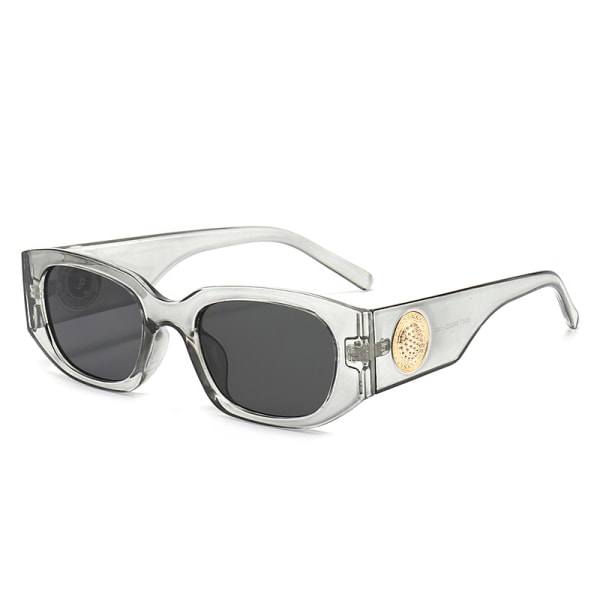 Fashion ocean slice solglasögon Vindtrend gatufoto små fyrkantiga solglasögon med ram Grey frame black grey sheet