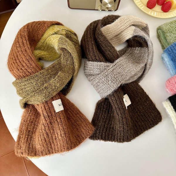 Färg Kontrast Scarf Stickade Scarves BRUN brown