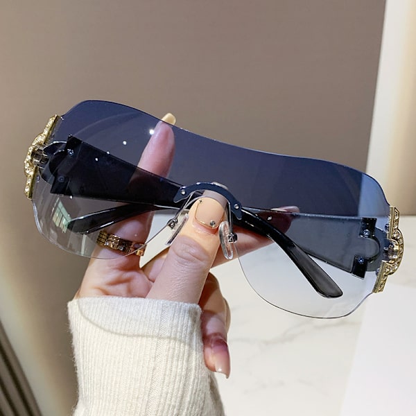 Big Frame Spice Solglasögon Bågfri kant Diamond Millennial mesh röda solglasögon dam Transparent grey foot vignette grey