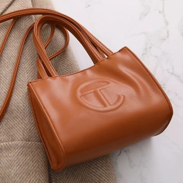 Telfar One Shoulder Messenger Bags för kvinnor Handväska Camel Mini
