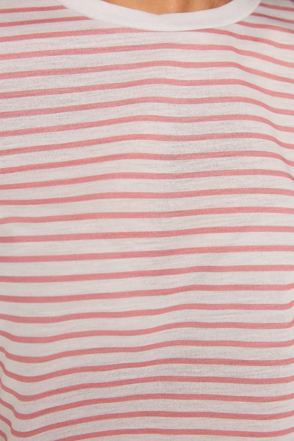 Trendyol T-shirt Randig Rund hals Standardärm Basic Beige XS