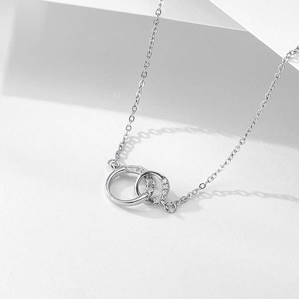 Halsband 925 Silver Infinity Circle Hänge Smycken Kvinnodags Present