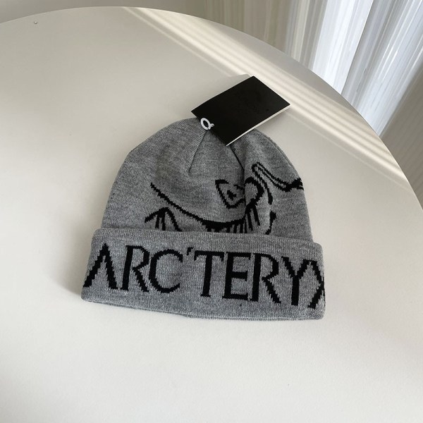 Arcteryx Utomhus Höst Och Vinter Varm Ski Öronskydd Vild Mode Stickad Mössa Grey