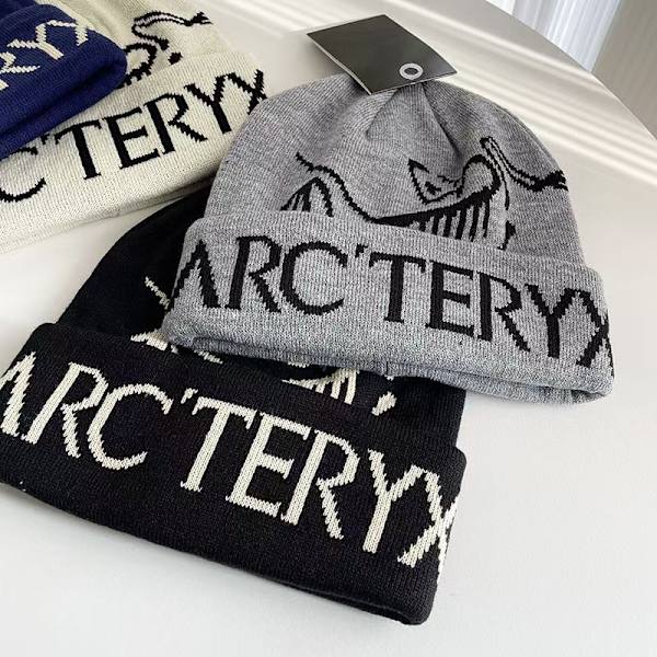 Arcteryx Utomhus Höst Och Vinter Varm Ski Öronskydd Vild Mode Stickad Mössa black