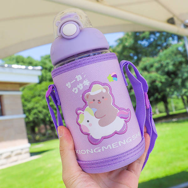 Läcksäker vattenflaska för barn Söt barn tecknad Söt bärbar plast utomhus droppsäker Unicorn 580ML