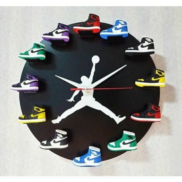 horloge murale 3d modèle de chaussure 3d meubles de bureau à domicile sport nba basket-ball basket-ball, fond noir, motiv blanc Cisea zhuoxuan